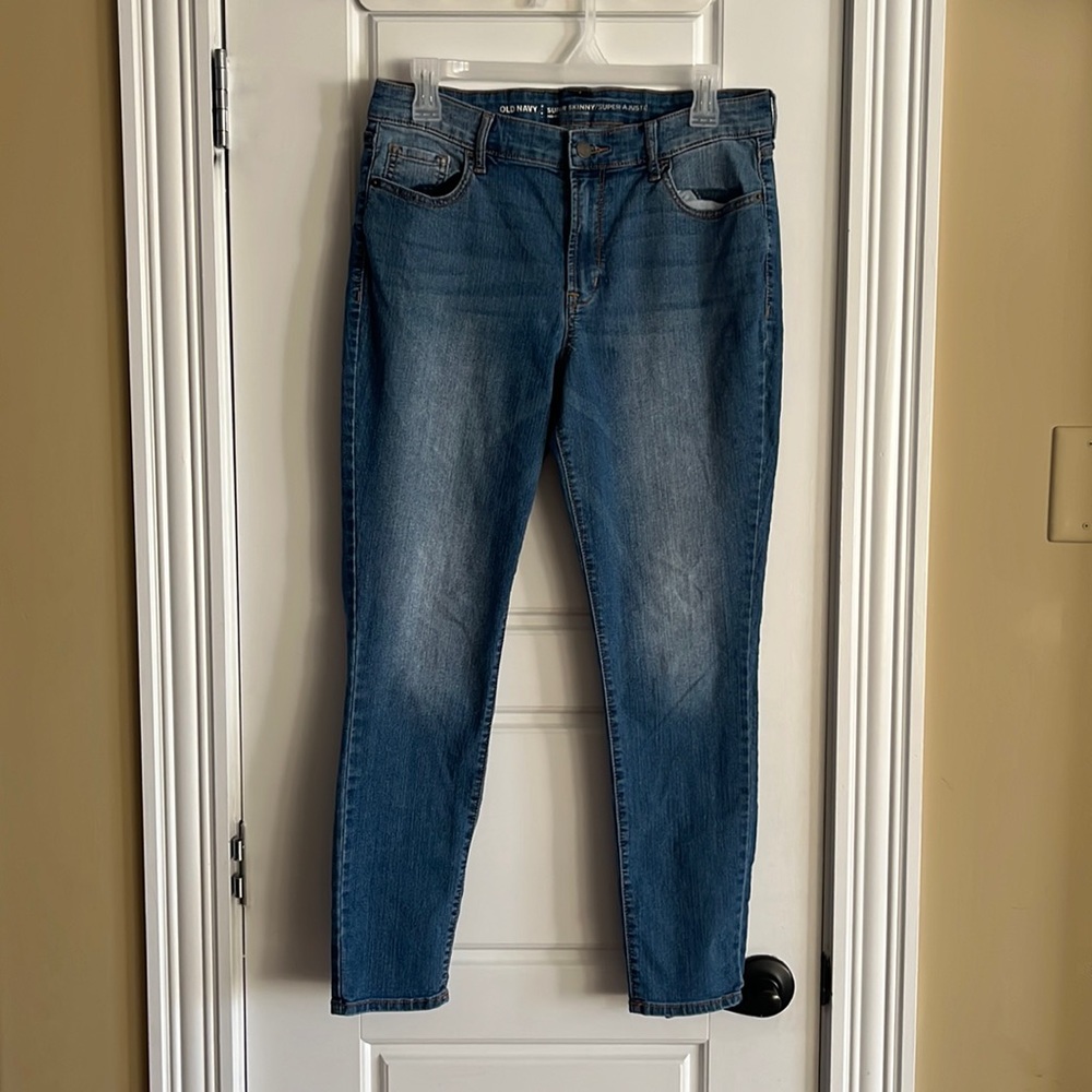 Old Navy super skinny mid rise. Sz 10 regular